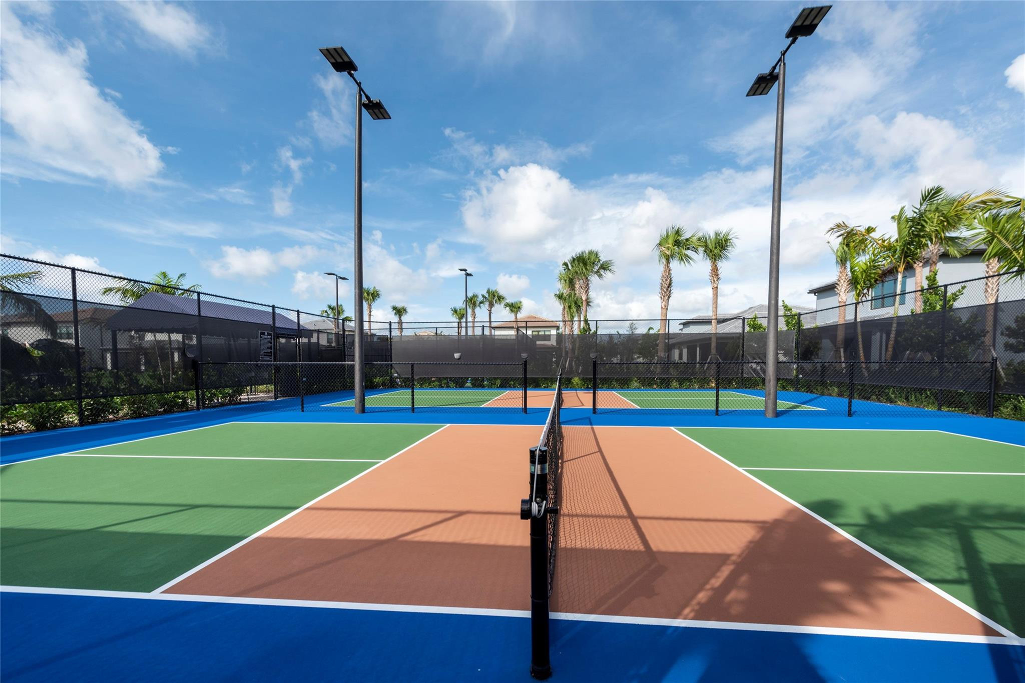Oak Tree - Manor Series - Residential Lease