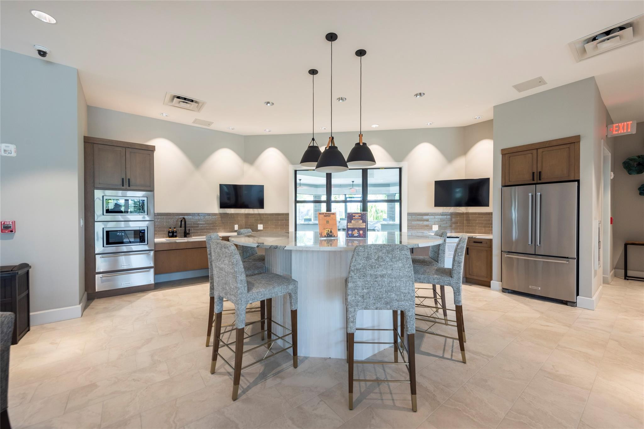 Oak Tree - Manor Series - Residential Lease