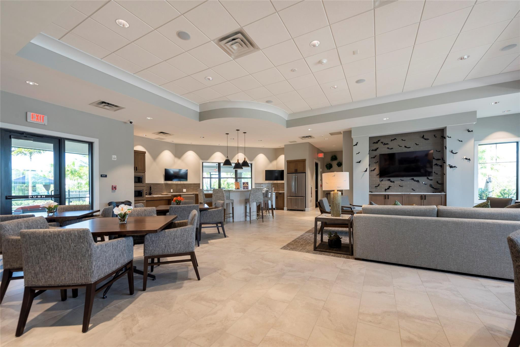 Oak Tree - Manor Series - Residential Lease