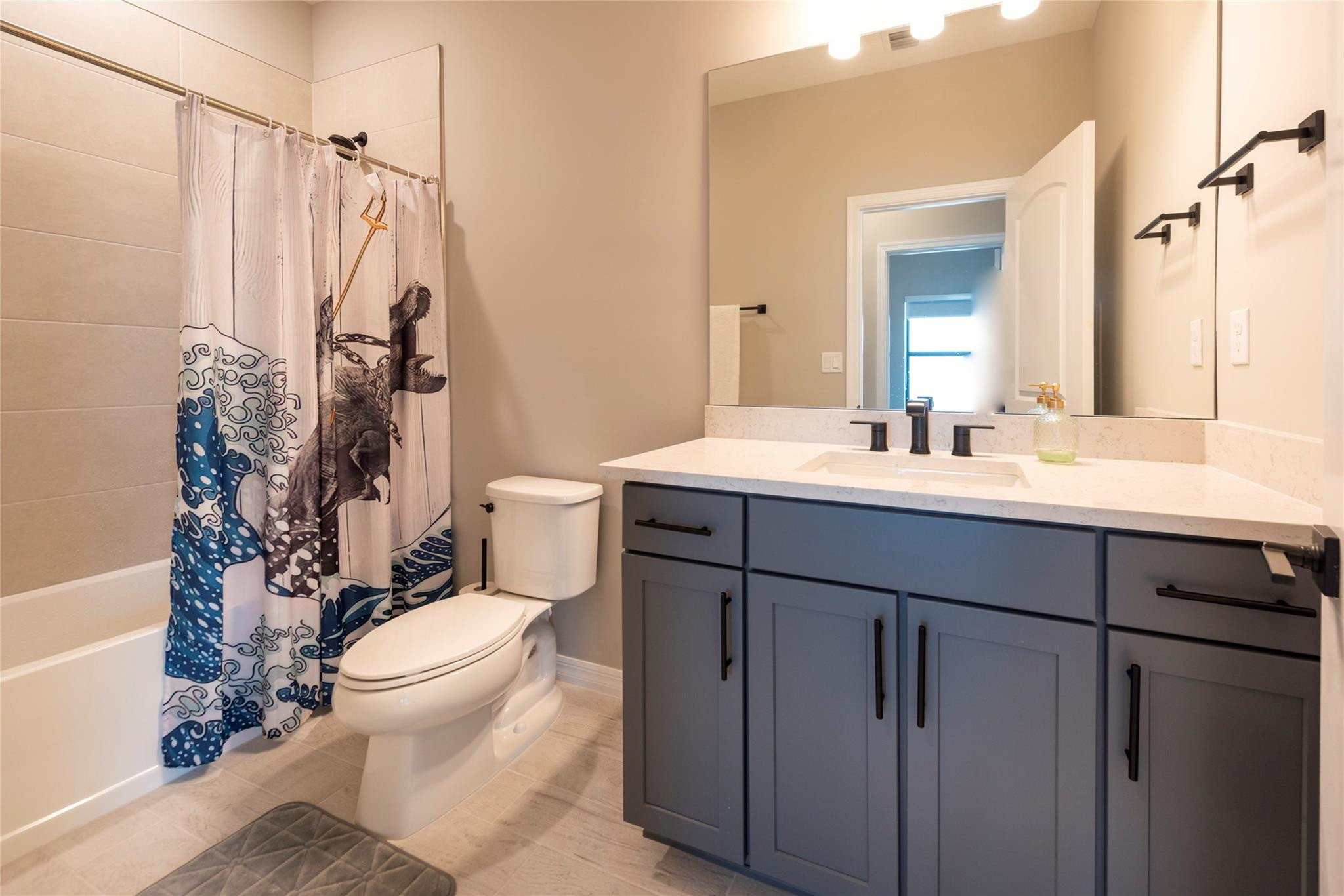 Oak Tree - Manor Series - Residential Lease