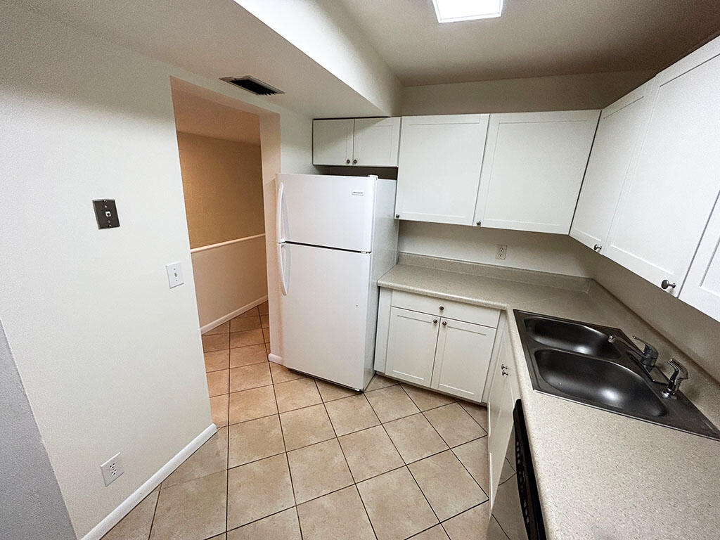 TCPB CONDO - Residential Lease