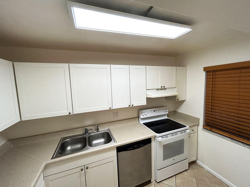 TCPB CONDO - Residential Lease