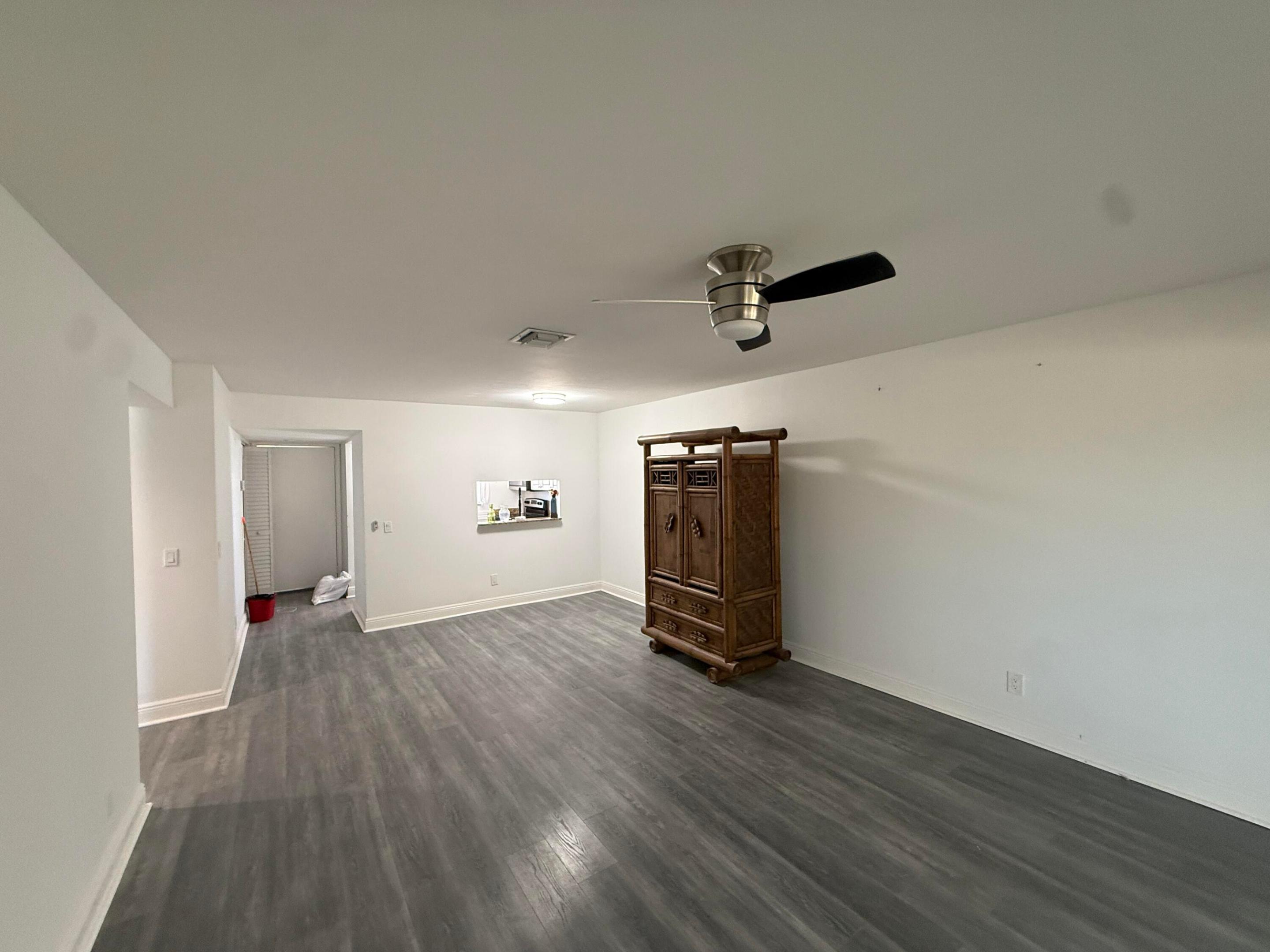 GREENWAY VILLAGE SOUTH CONDO 4 - Residential