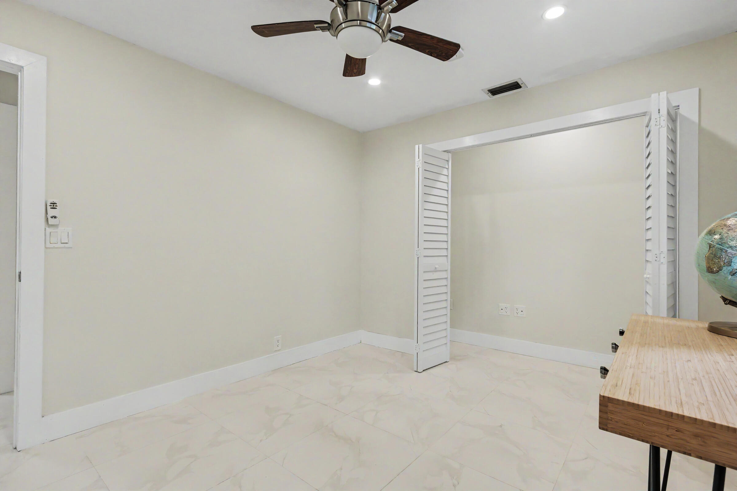ORIOLE MARGATE SEC 6 - Residential