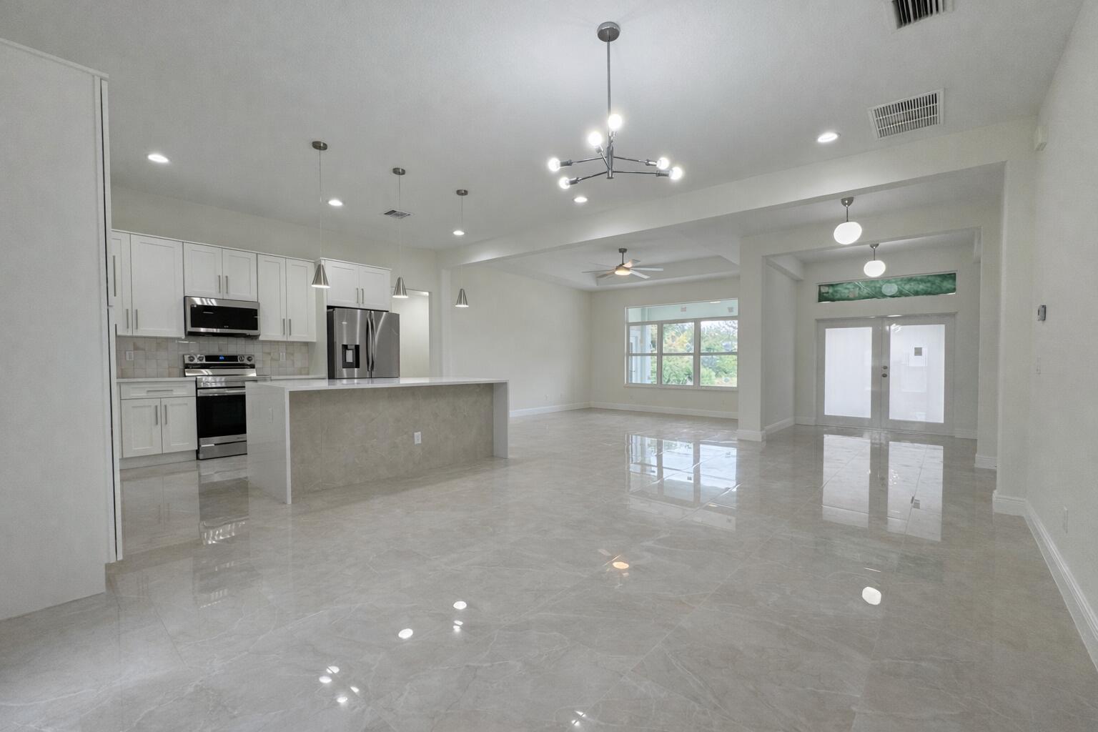 PORT ST LUCIE SECTION 9 - Residential