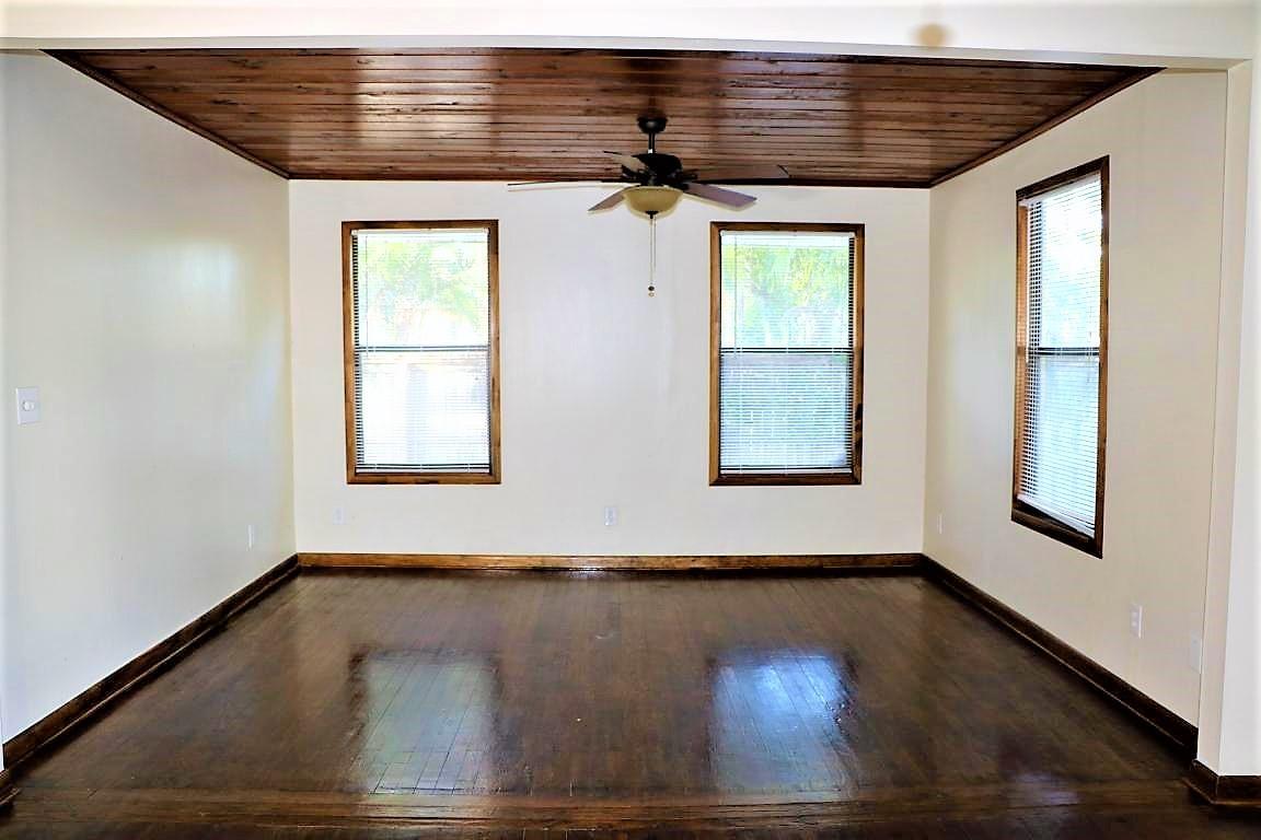 LAKE WORTH TOWN OF ADD 1 - Residential Lease