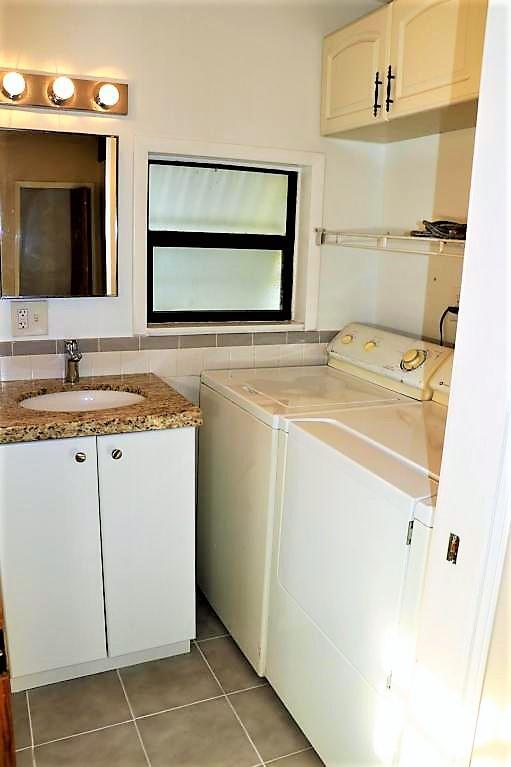LAKE WORTH TOWN OF ADD 1 - Residential Lease