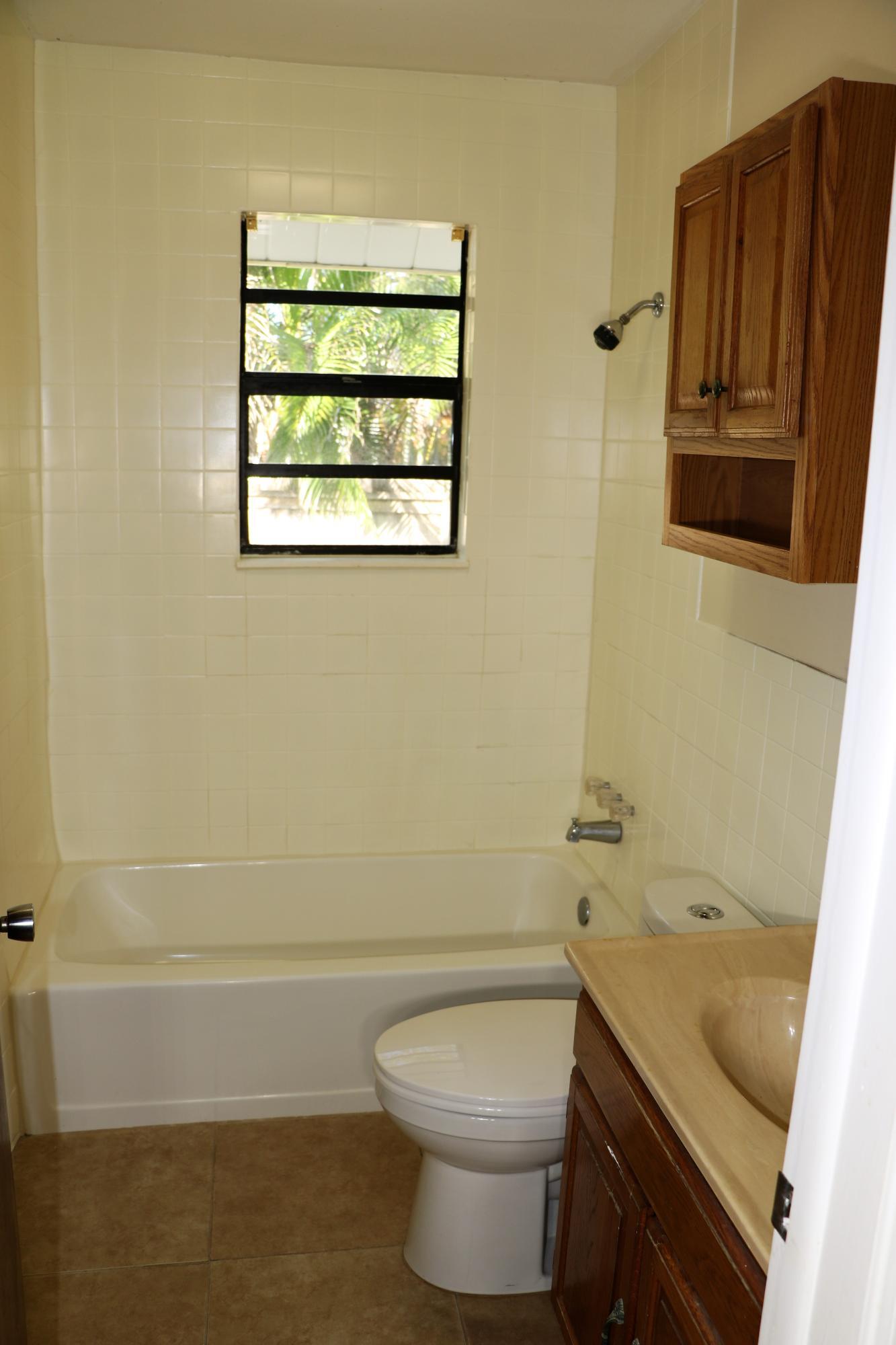 LAKE WORTH TOWN OF ADD 1 - Residential Lease