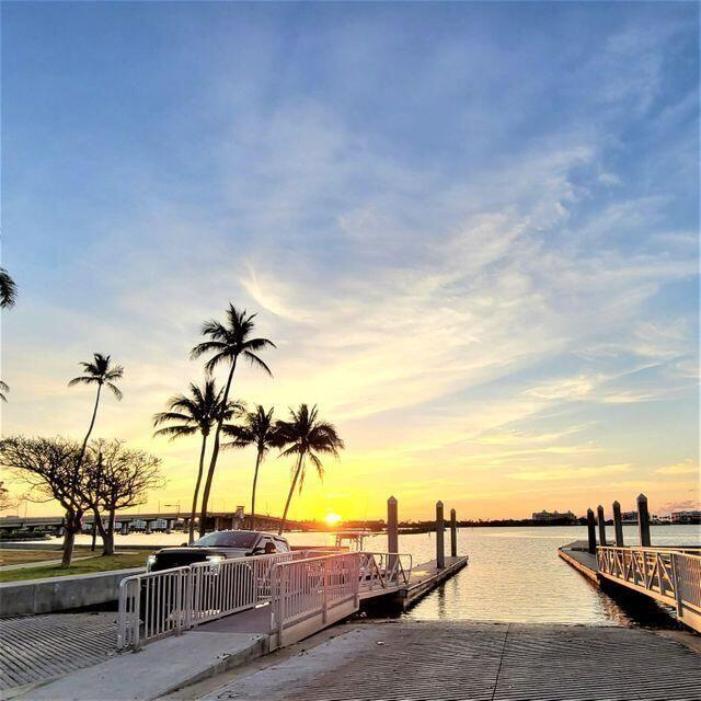 LAKE WORTH TOWN OF ADD 1 - Residential Lease