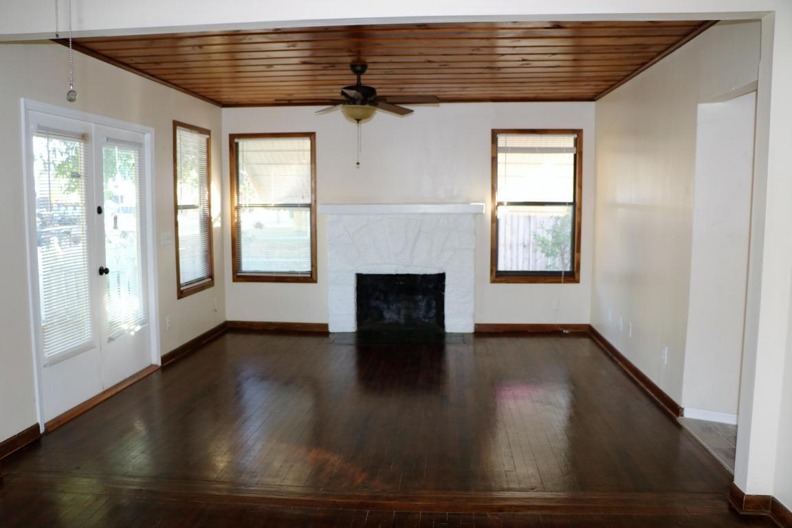LAKE WORTH TOWN OF ADD 1 - Residential Lease