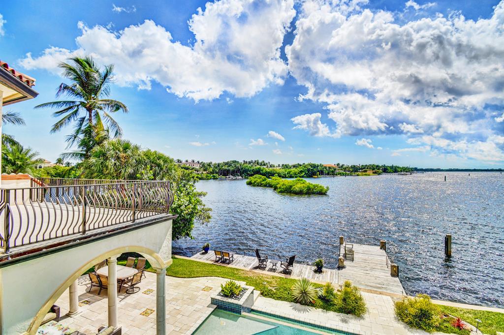 POINT MANALAPAN - Residential