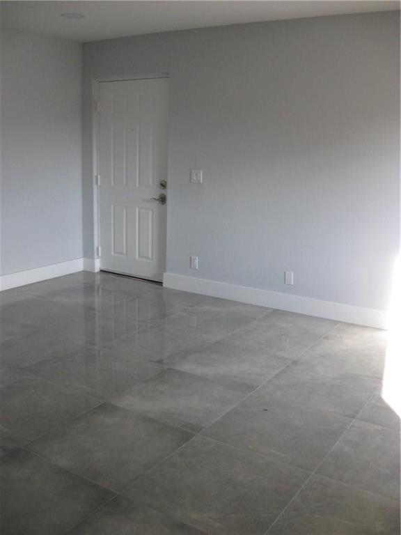 CYPRESS TRACE CONDO - Residential