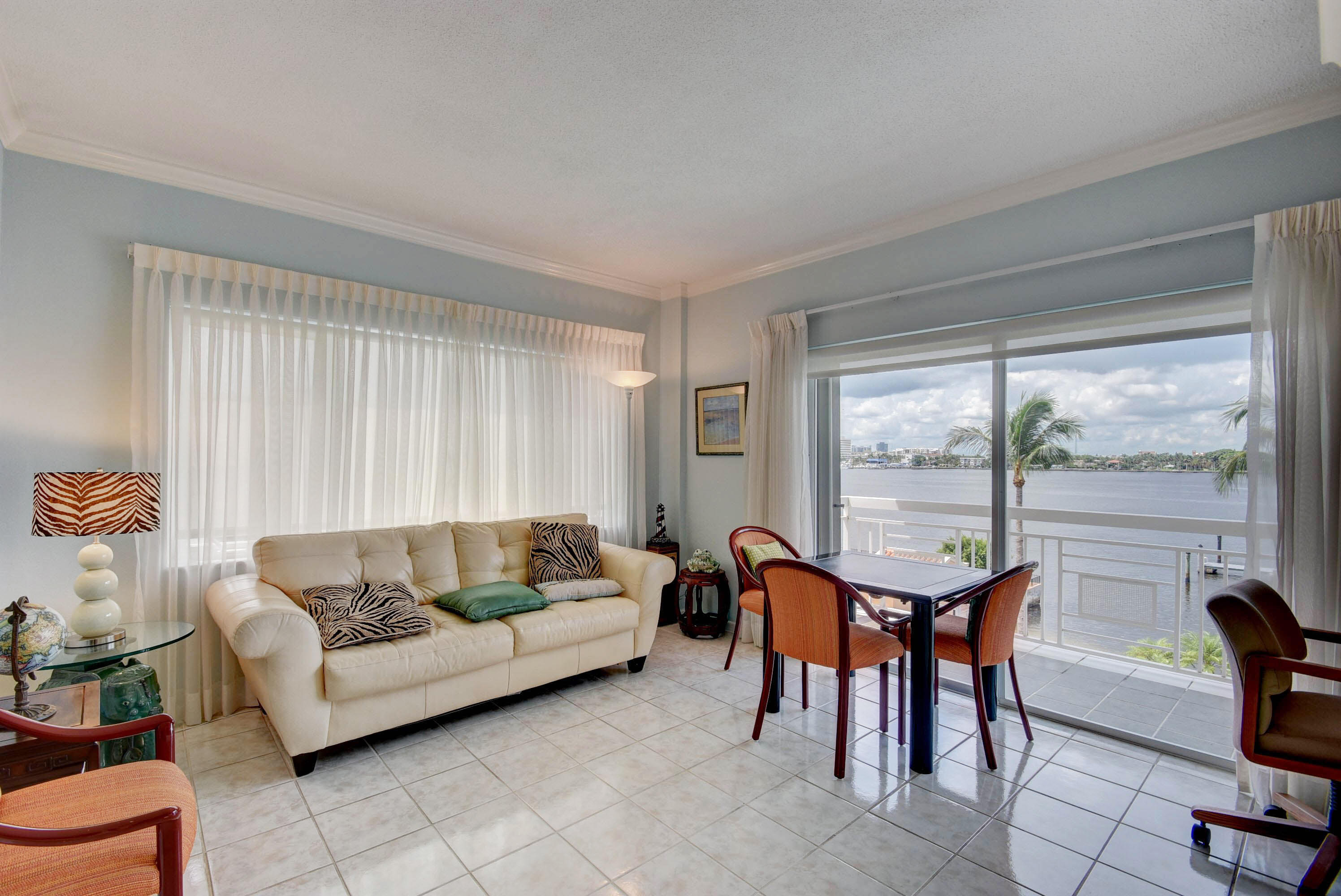 LAKE TOWERS CONDO - Residential