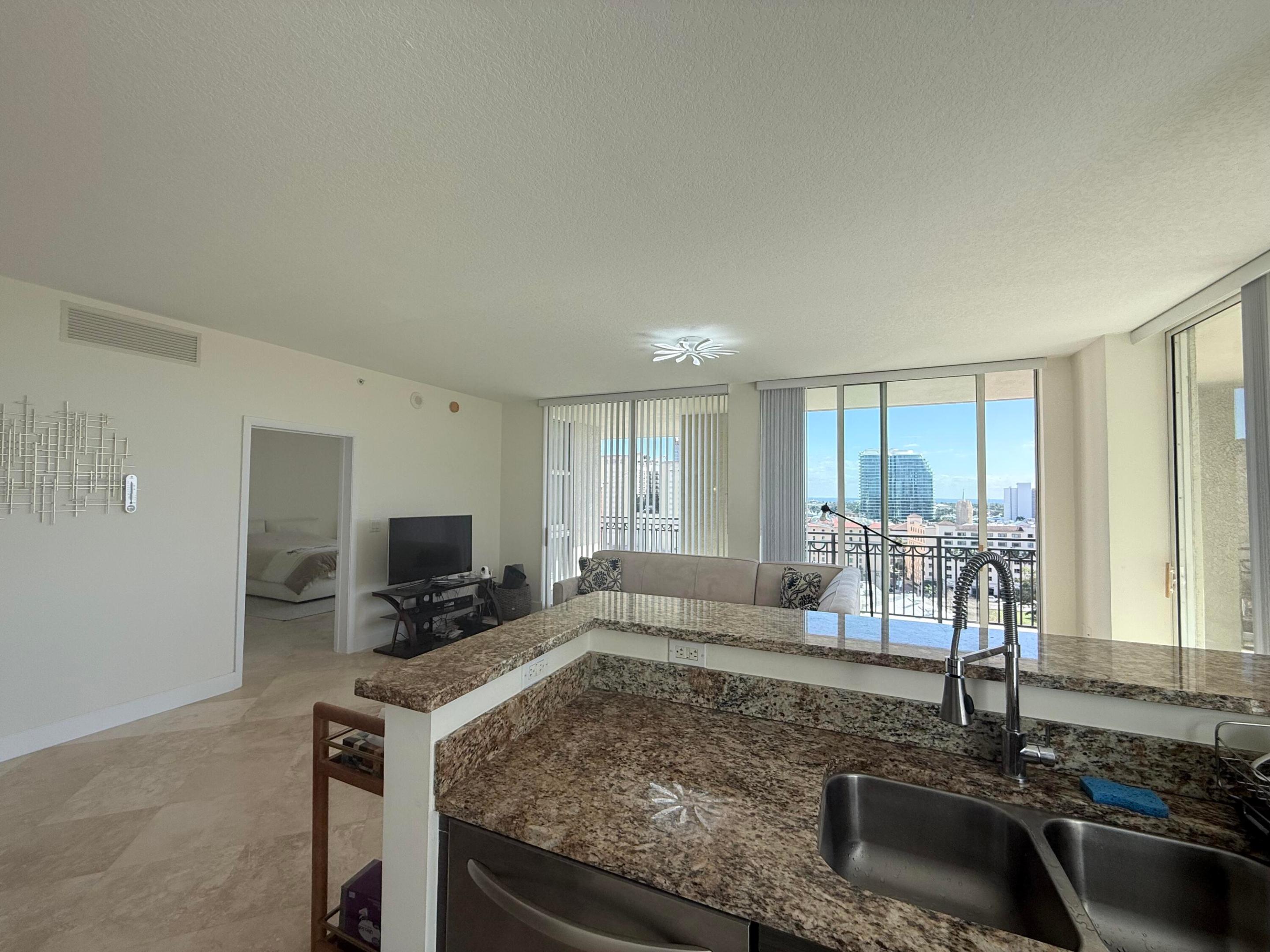 CITYPLACE SOUTH TOWER CONDO - Residential Lease