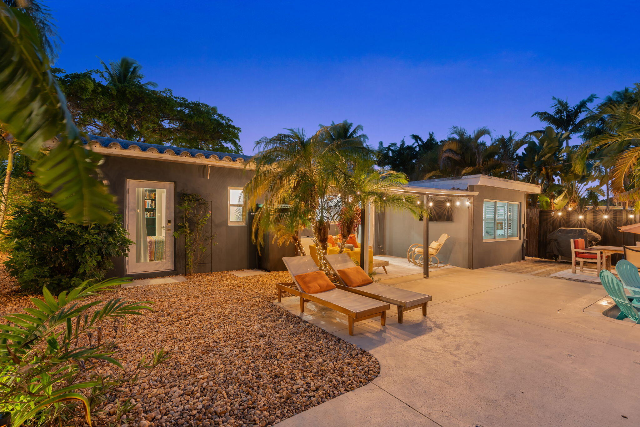 POINSETTIA HEIGHTS - Residential