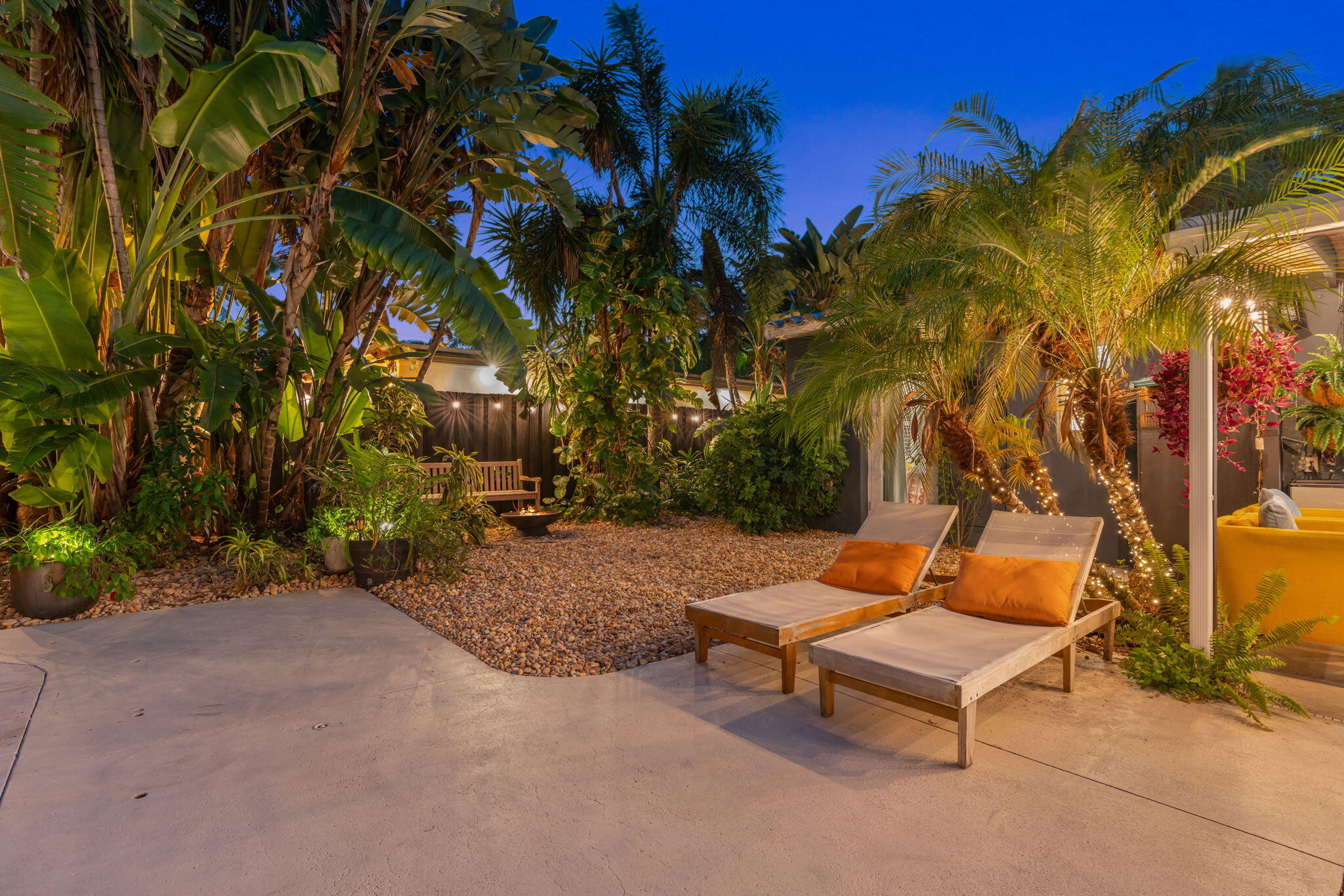 POINSETTIA HEIGHTS - Residential