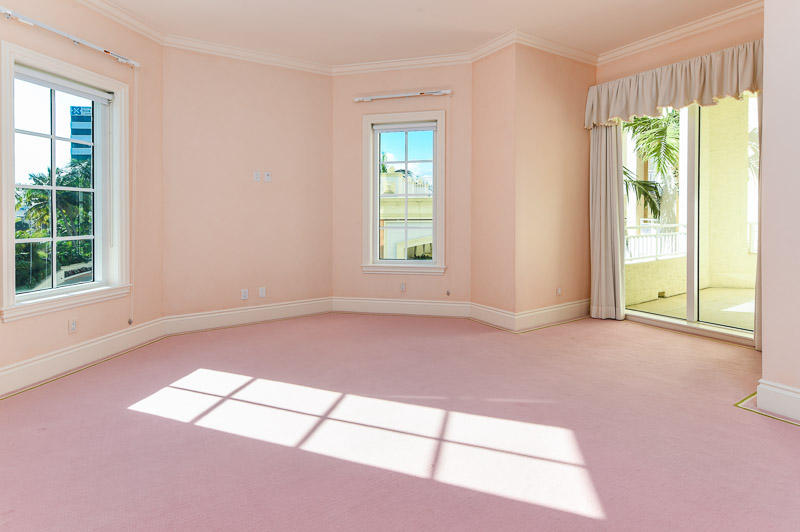 ONE WATERMARK PLACE OF THE PALM BEACHES - Residential