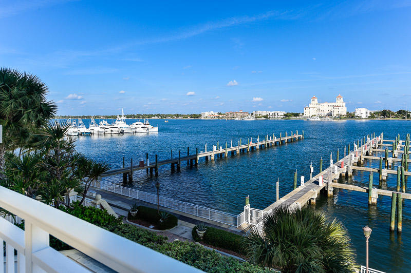 ONE WATERMARK PLACE OF THE PALM BEACHES - Residential