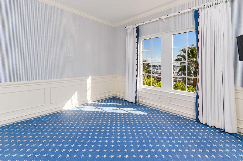 ONE WATERMARK PLACE OF THE PALM BEACHES - Residential