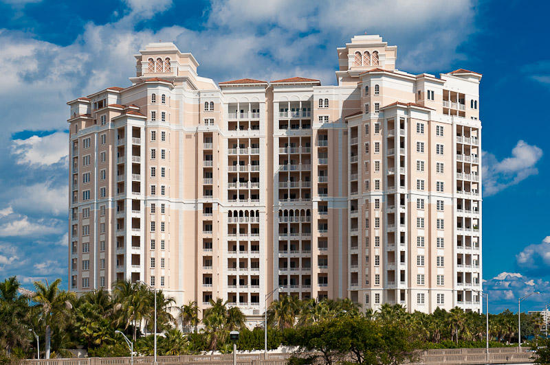 ONE WATERMARK PLACE OF THE PALM BEACHES - Residential