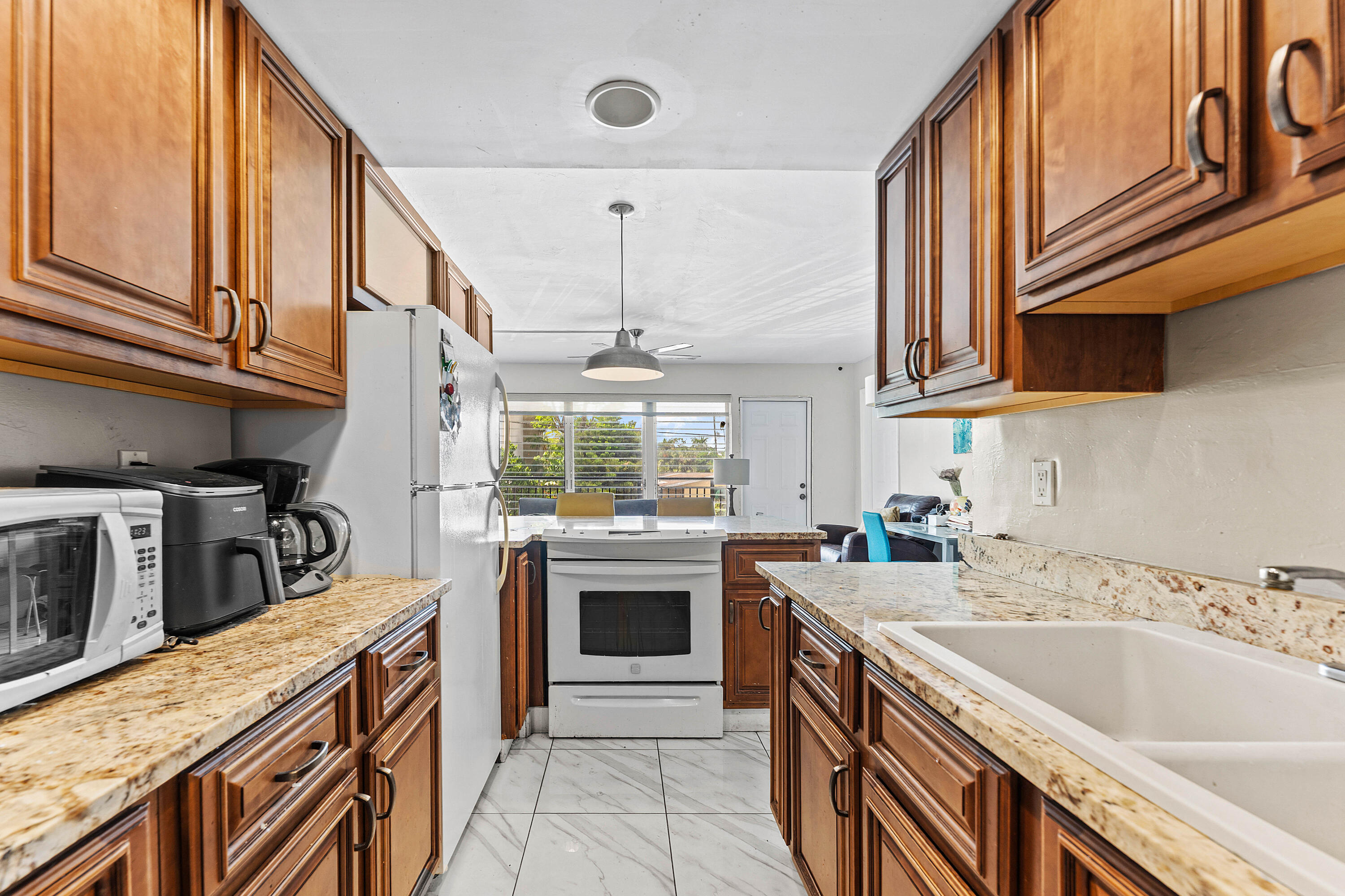 CLIFF LAKE VILLAS CO-OP - Residential