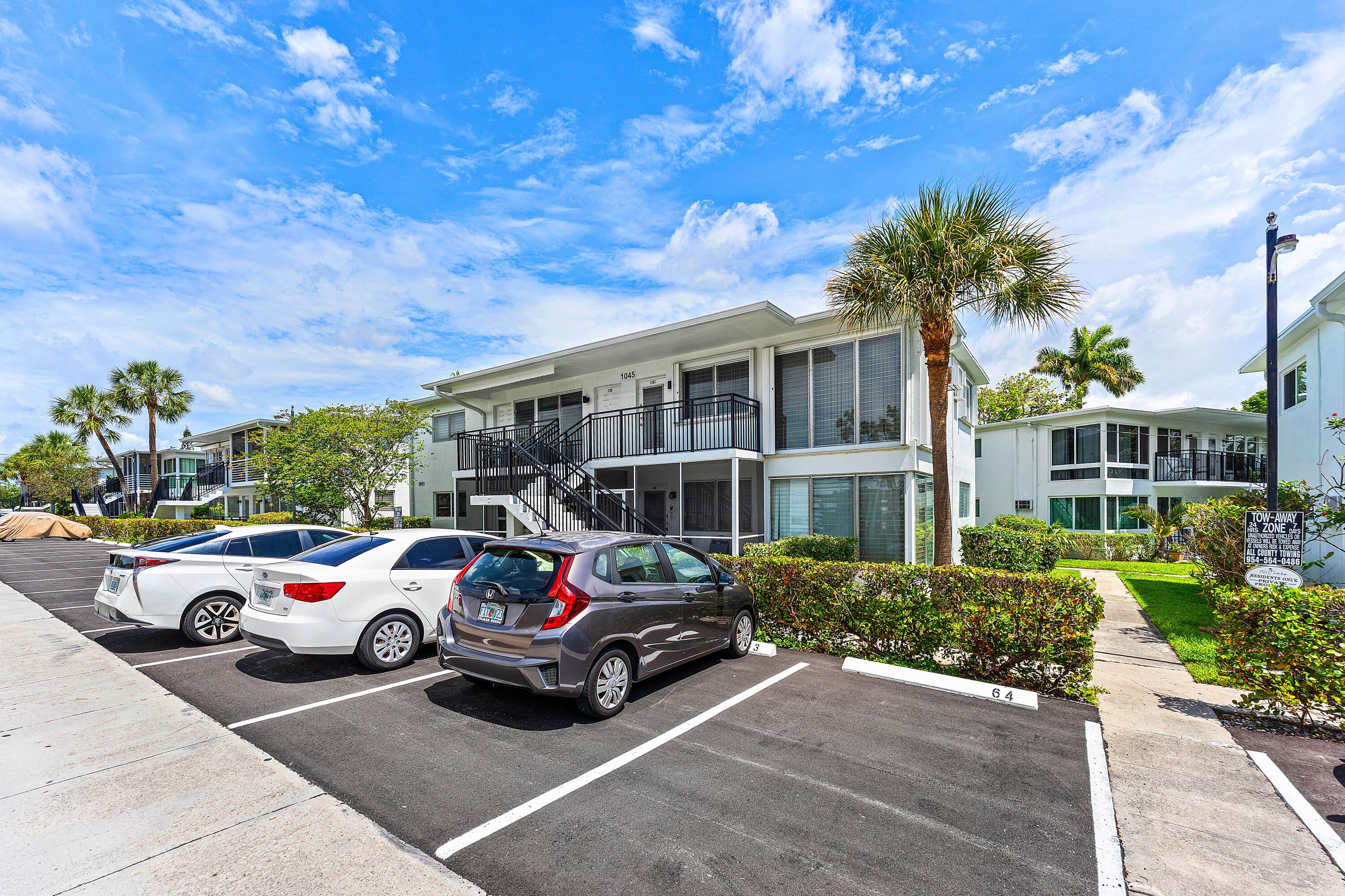 CLIFF LAKE VILLAS CO-OP - Residential