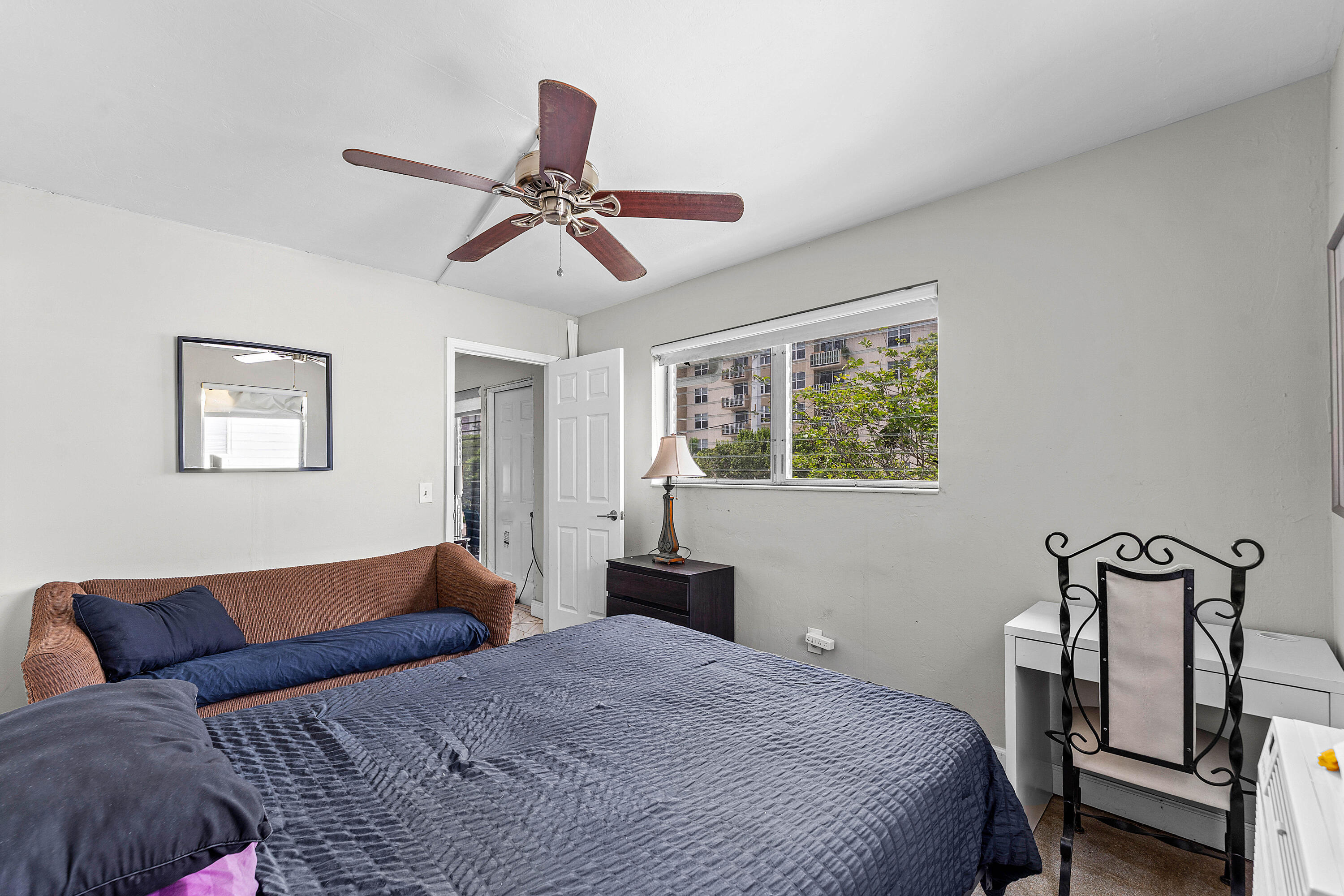 CLIFF LAKE VILLAS CO-OP - Residential