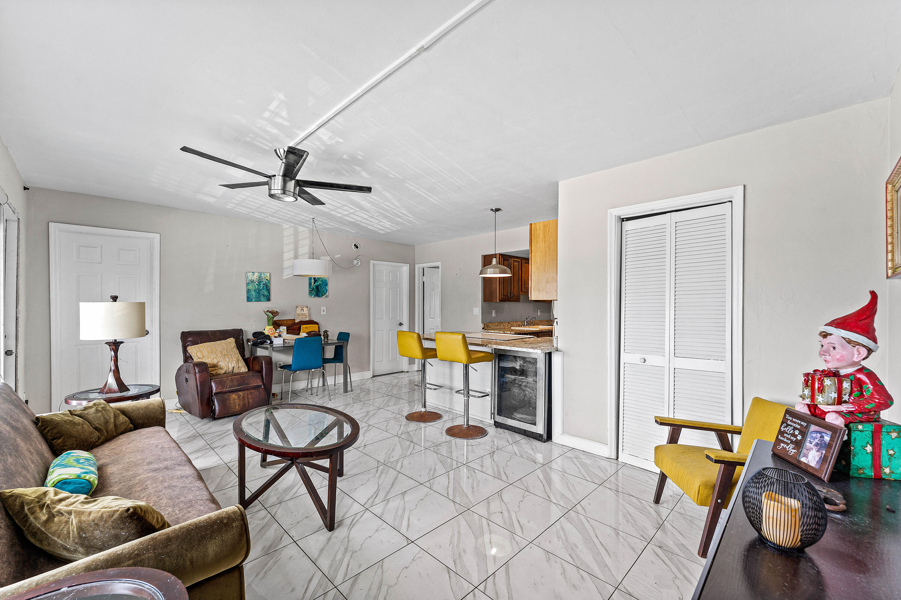 CLIFF LAKE VILLAS CO-OP - Residential