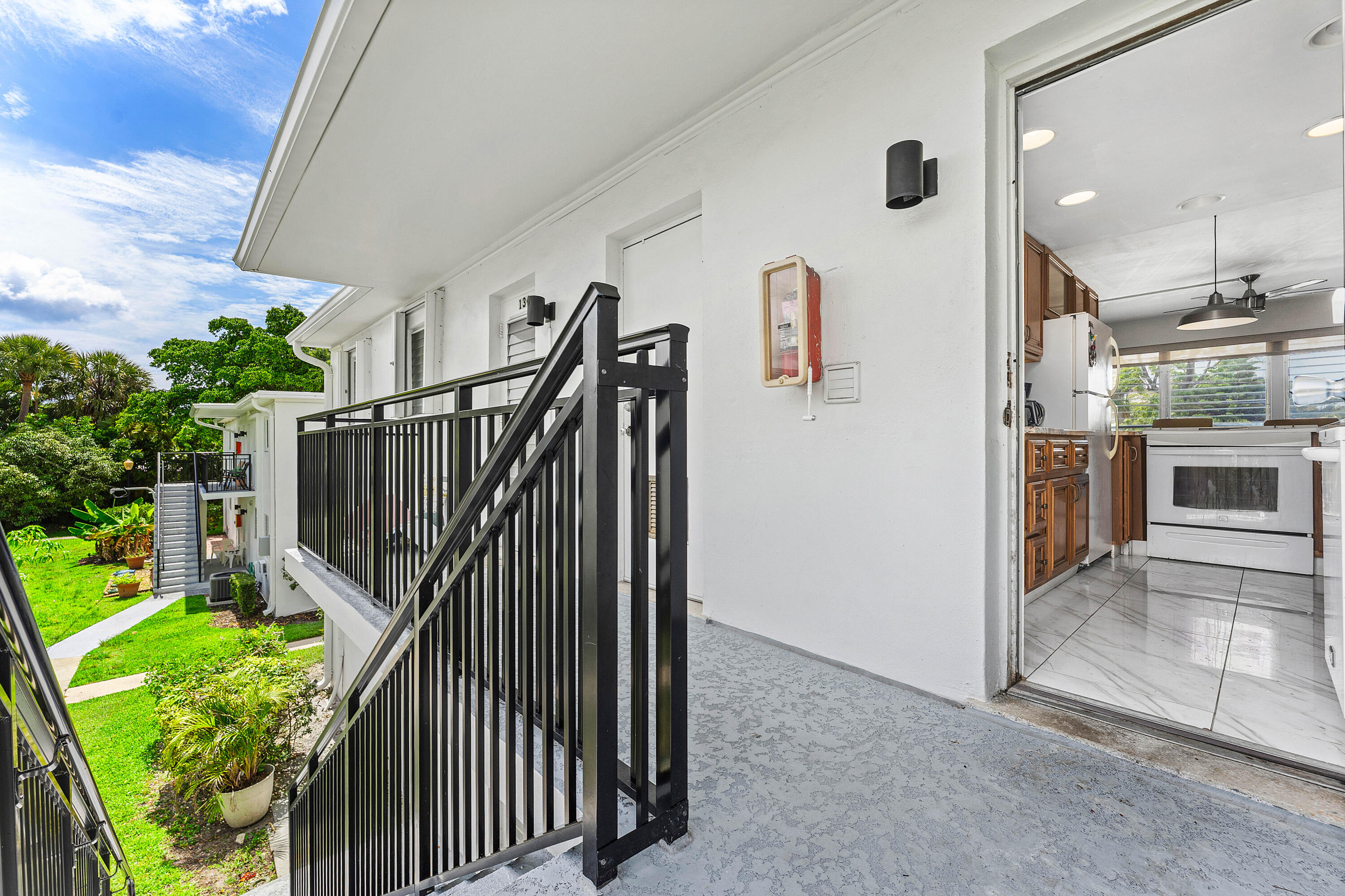 CLIFF LAKE VILLAS CO-OP - Residential
