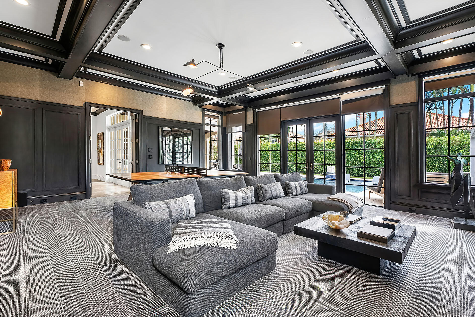 ROYAL PALM YACHT & COUNTRY CLUB - Residential