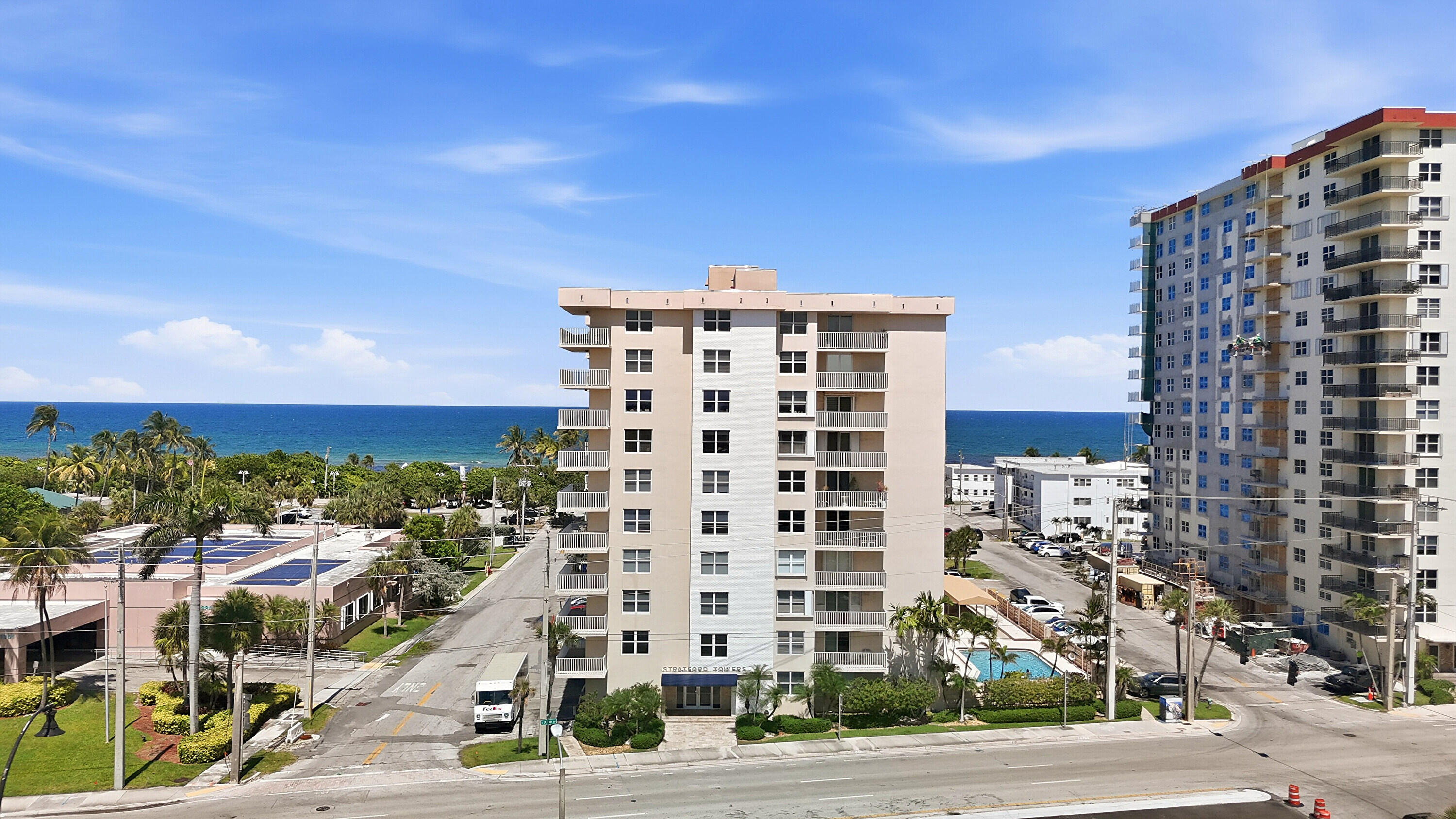 STRATFORD TOWERS CONDO - Residential
