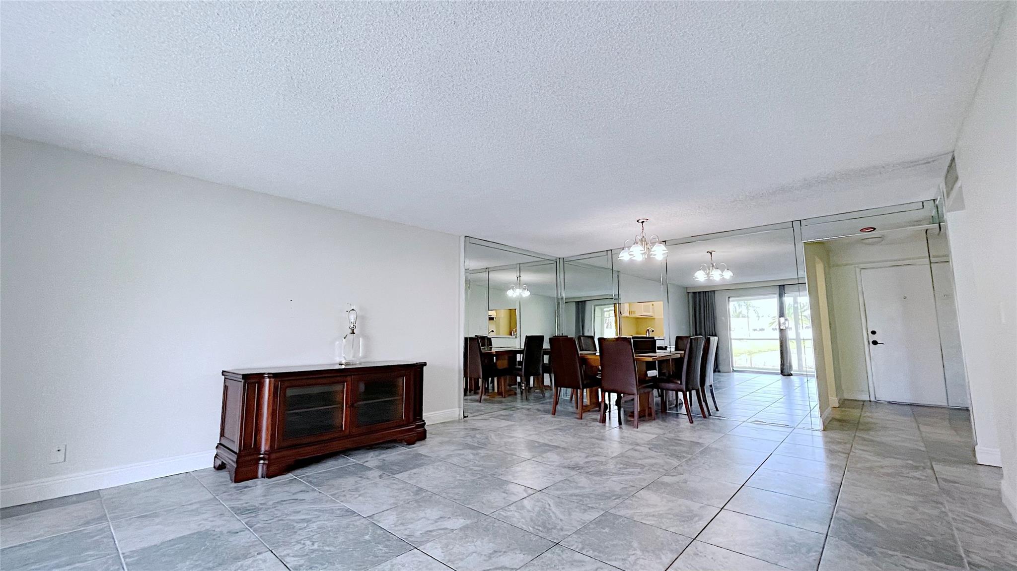 Meadowbrook Lakes - Residential