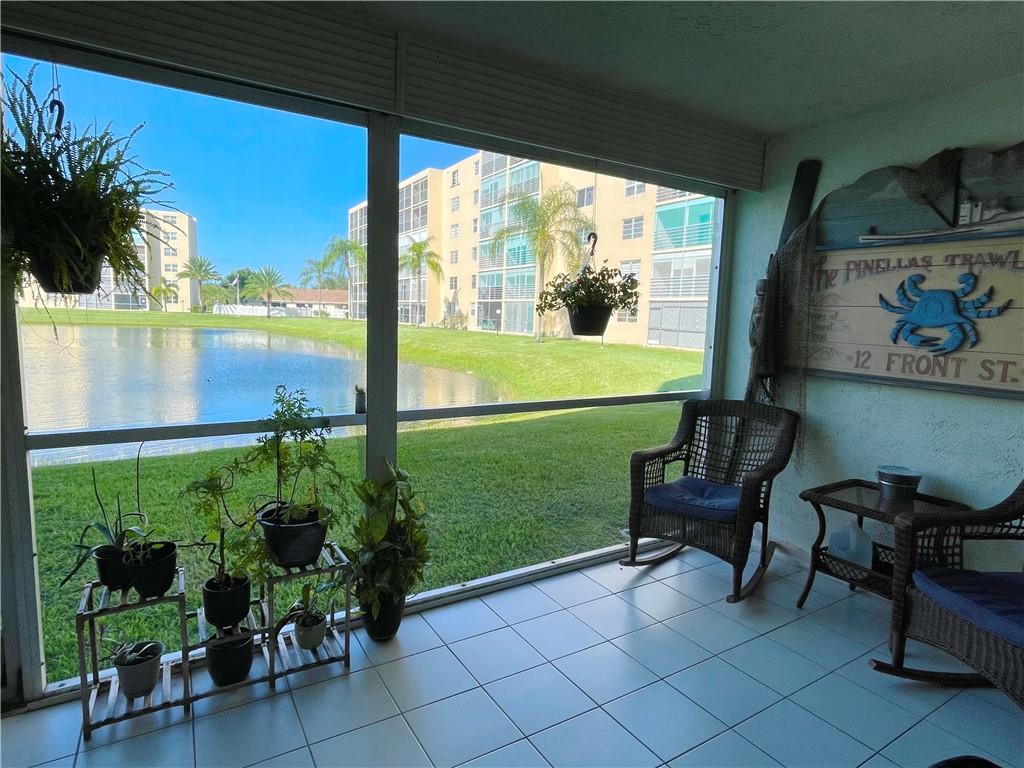 Meadowbrook Lakes - Residential
