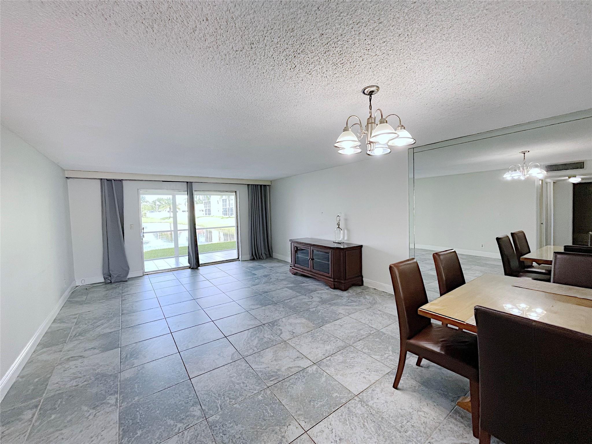 Meadowbrook Lakes - Residential