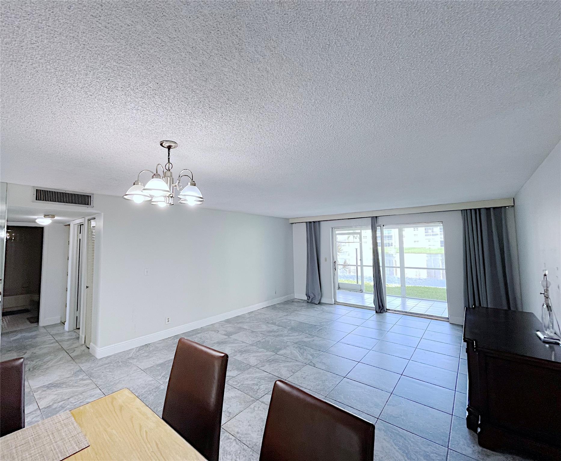 Meadowbrook Lakes - Residential