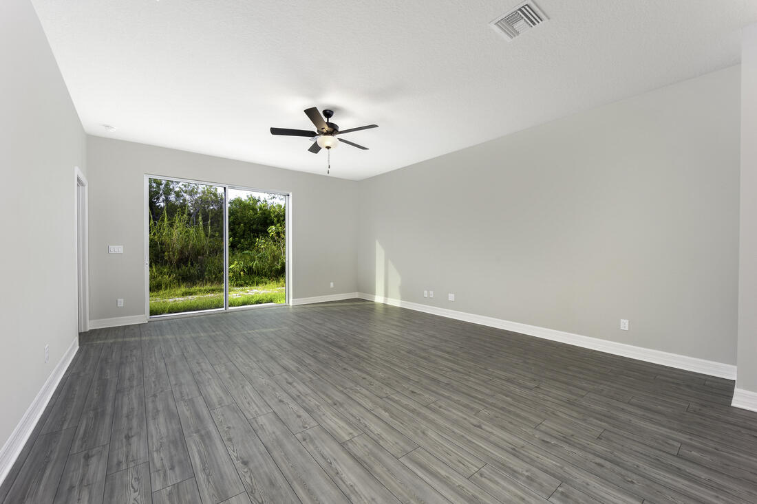 CELEBRATION POINTE - Residential