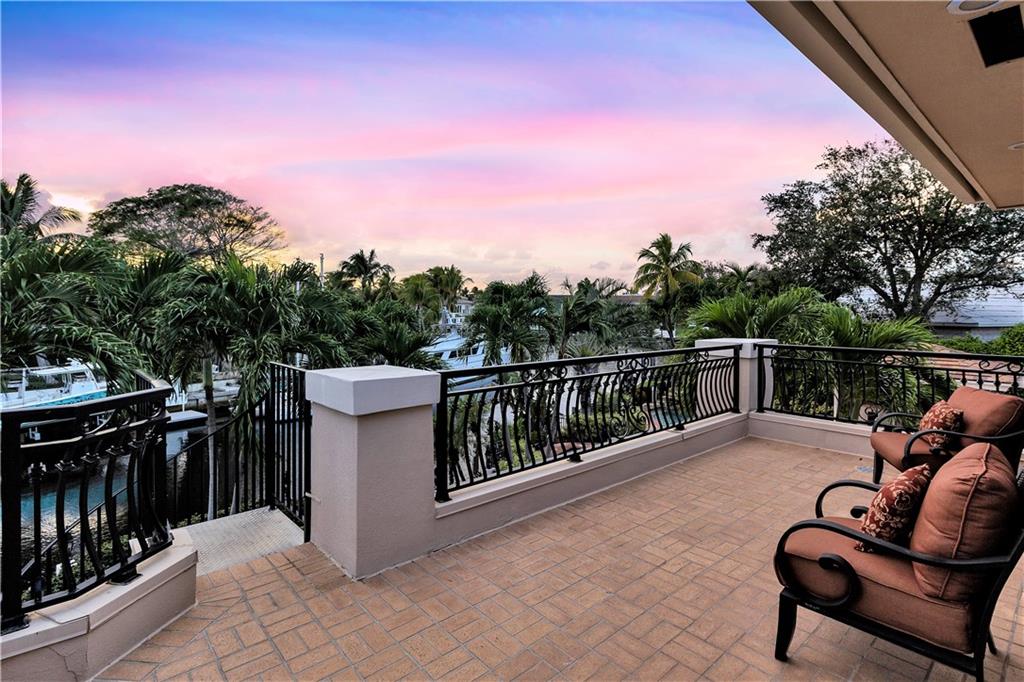 Royal Palm Yacht & Countr - Residential