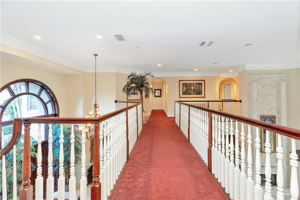 Royal Palm Yacht & Countr - Residential