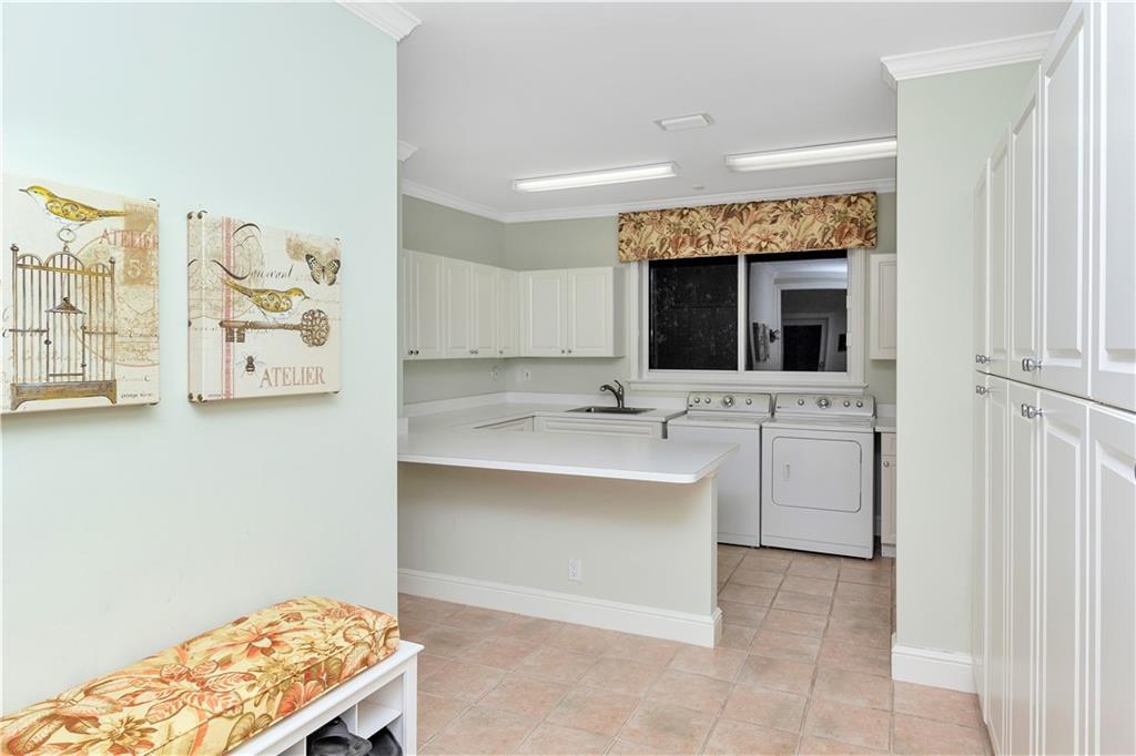 Royal Palm Yacht & Countr - Residential