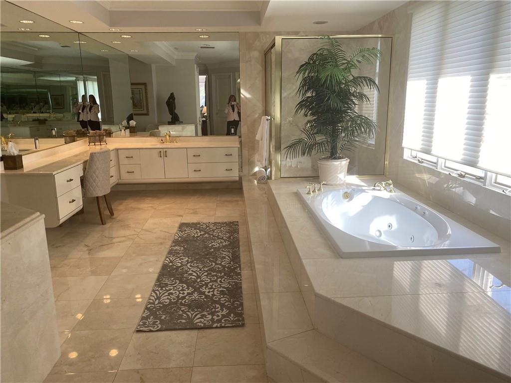 Royal Palm Yacht & Countr - Residential