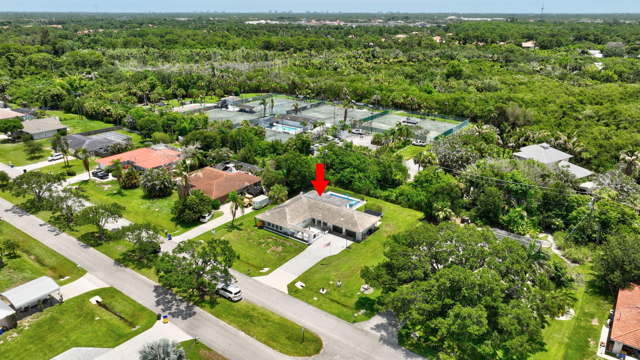 BEAU RIVAGE - Residential