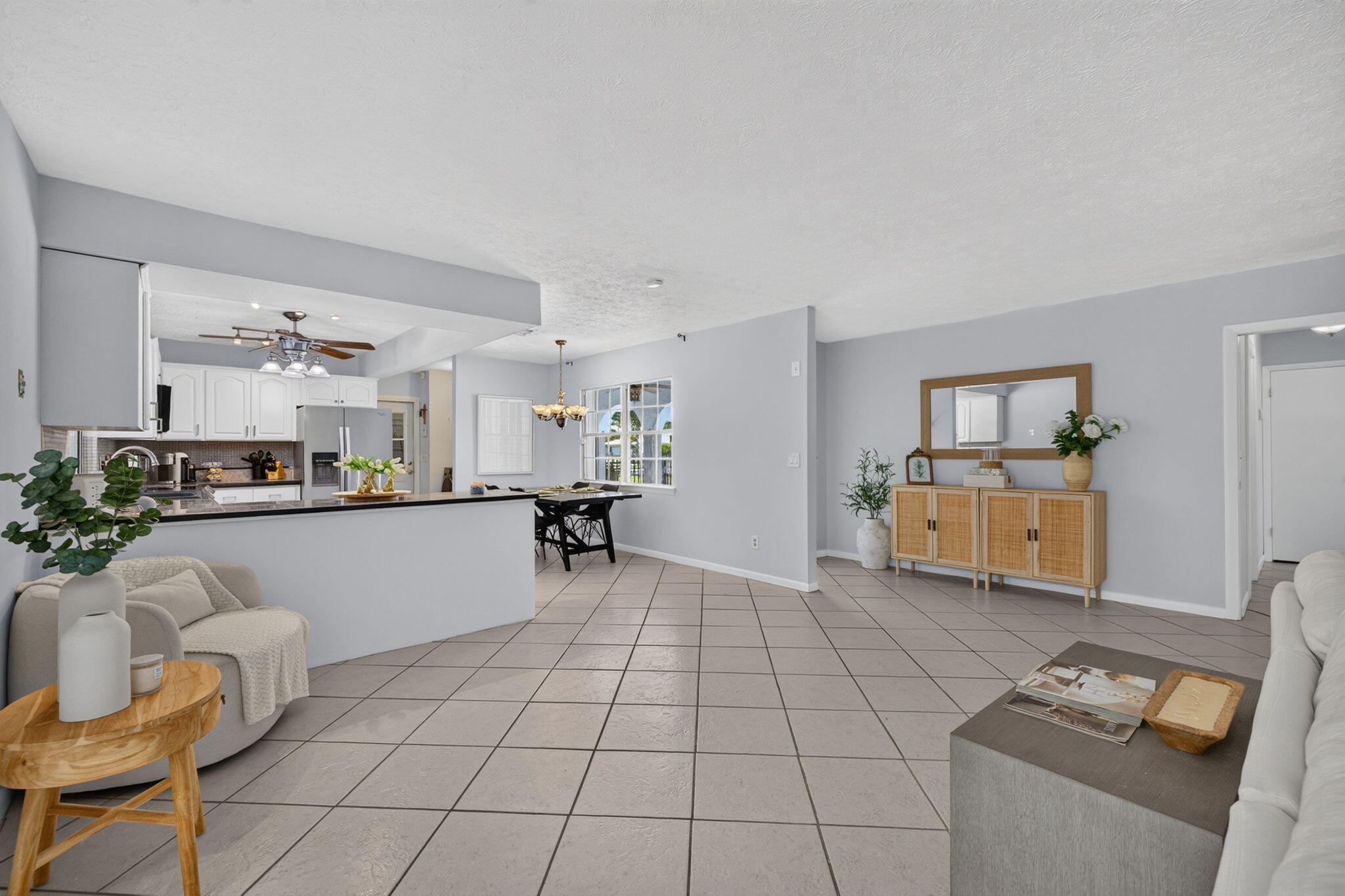 BEAU RIVAGE - Residential