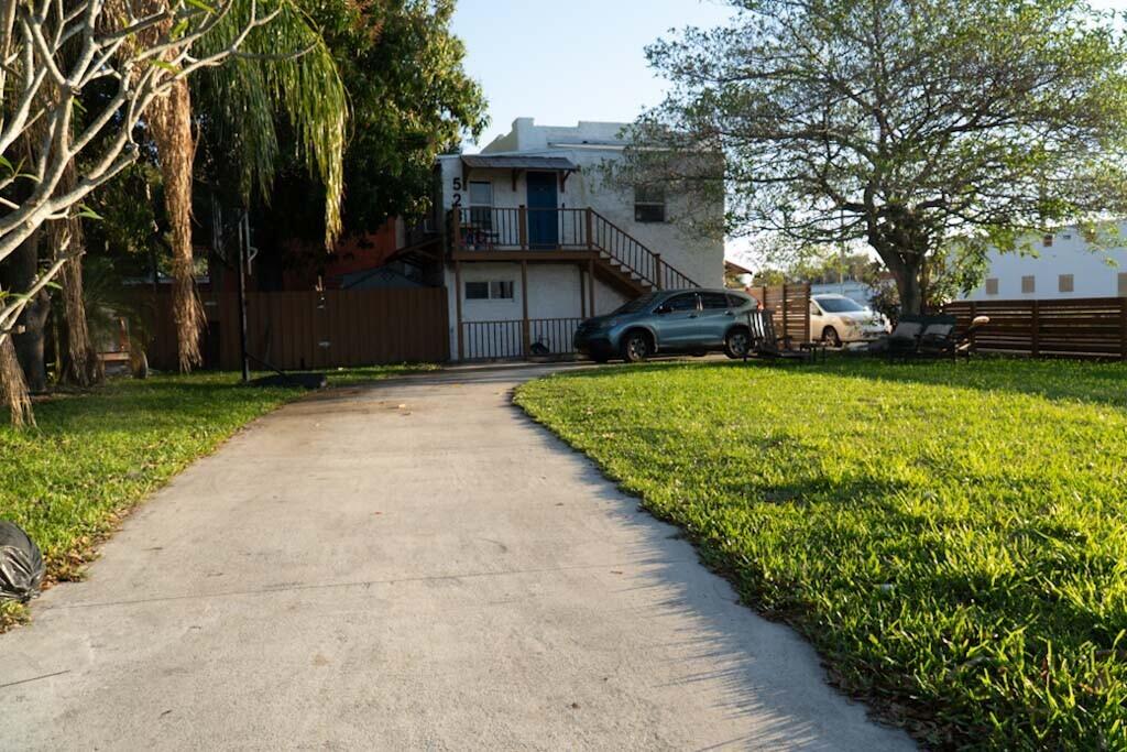 Rare income-producing duplex in West Palm Beach's sought-after South End — fully occupied, CORNER LOT, HUGE YARD all totaling to 6,386 sq ft! This classic 1925-built property offers 1,644 sq ft across two tenant-occupied units with major upgrades already done: ROOF REPLACED about 5 yrs ago and IMPACT WINDOWS throughout. Minutes from Downtown WPB, the Intracoastal, Antique Row, and PBI Airport. Whether you're a seasoned investor or first-time buyer looking to house-hack, 528 Churchill Rd delivers established income and long-term upside in one of South Florida's fastest-appreciating corridors. Shown by appointment only — please do not disturb tenants. POF (Proof of Fund) or pre-approval required prior to scheduling!
