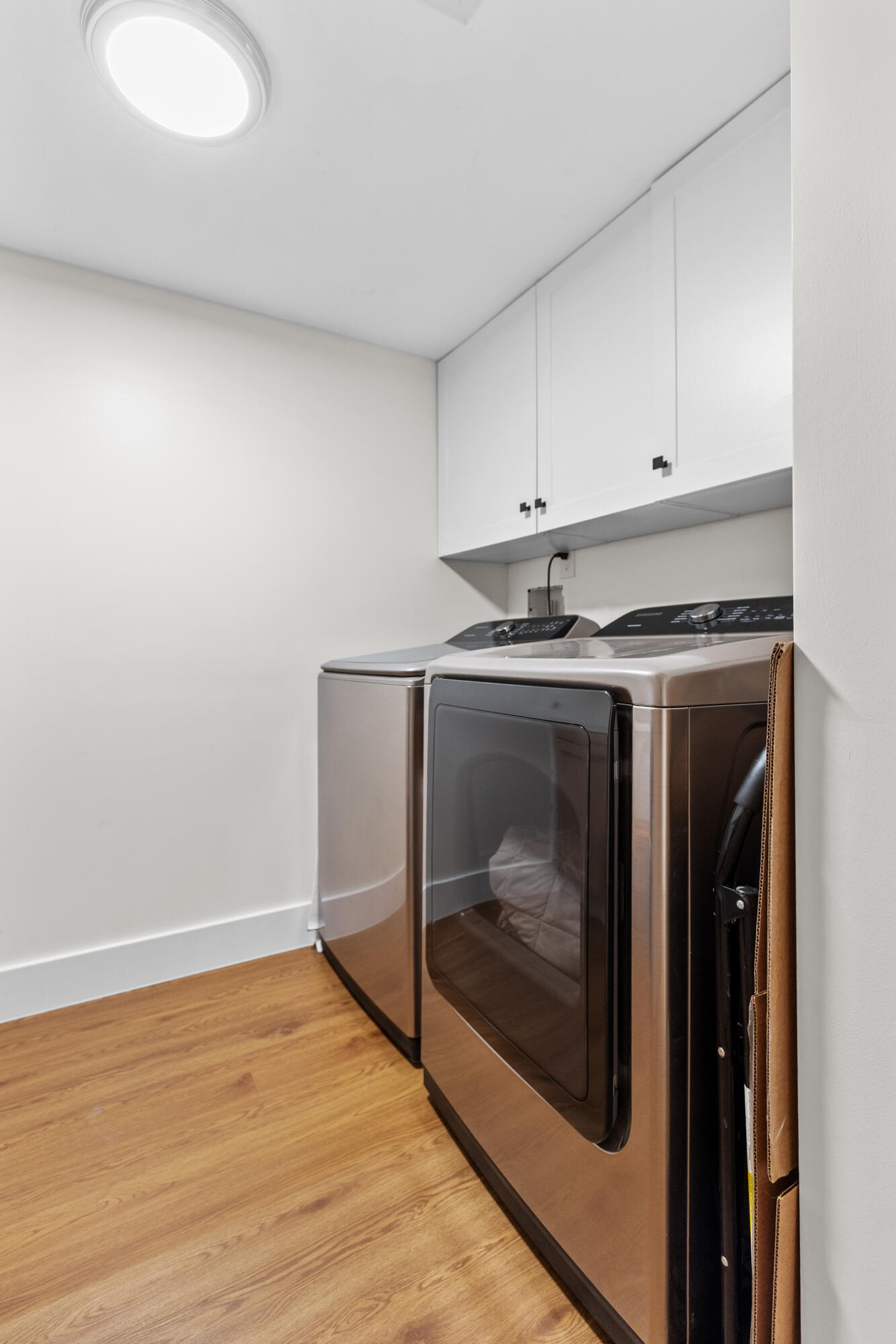 PINE RIDGE NORTH VILLAGE III CONDO - Residential