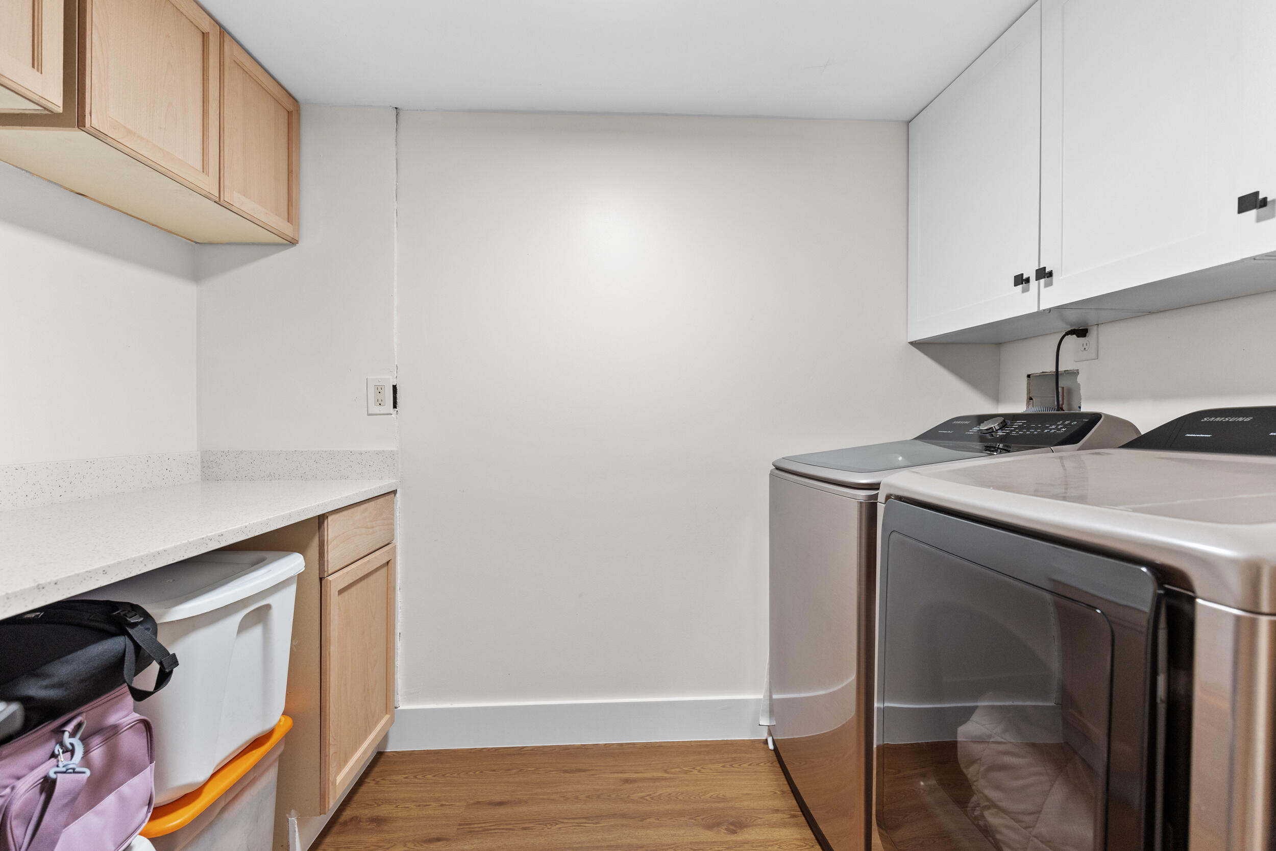 PINE RIDGE NORTH VILLAGE III CONDO - Residential