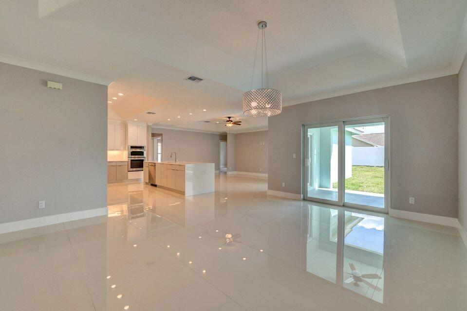 PORT ST LUCIE SECTION 7 - Residential