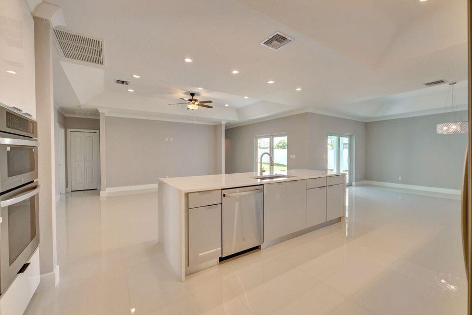 PORT ST LUCIE SECTION 7 - Residential