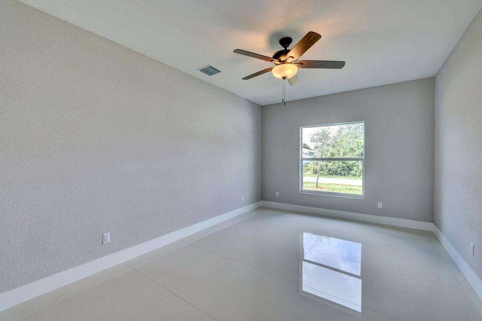 PORT ST LUCIE SECTION 7 - Residential