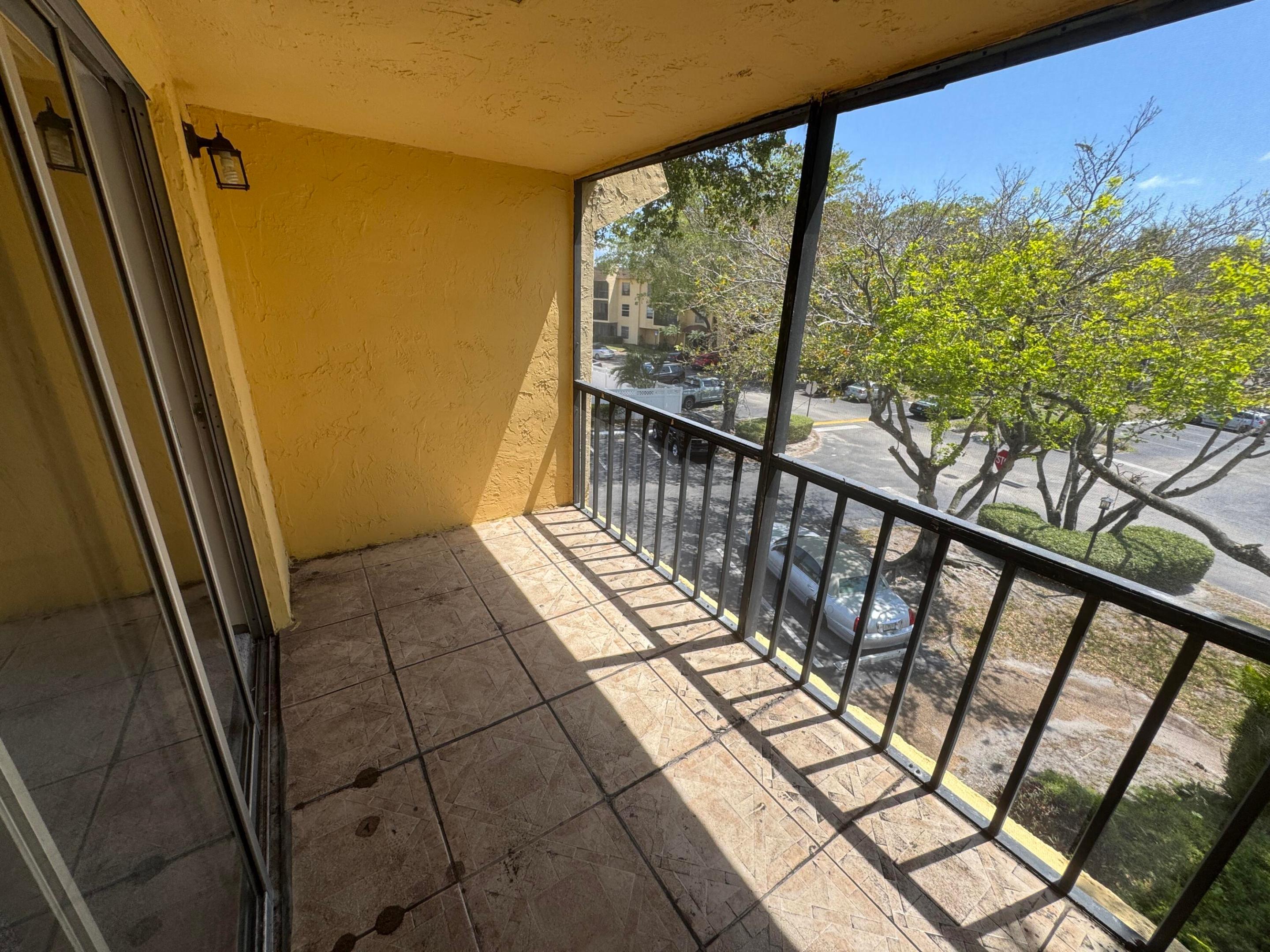 Casa Del Rio Condo - Residential Lease