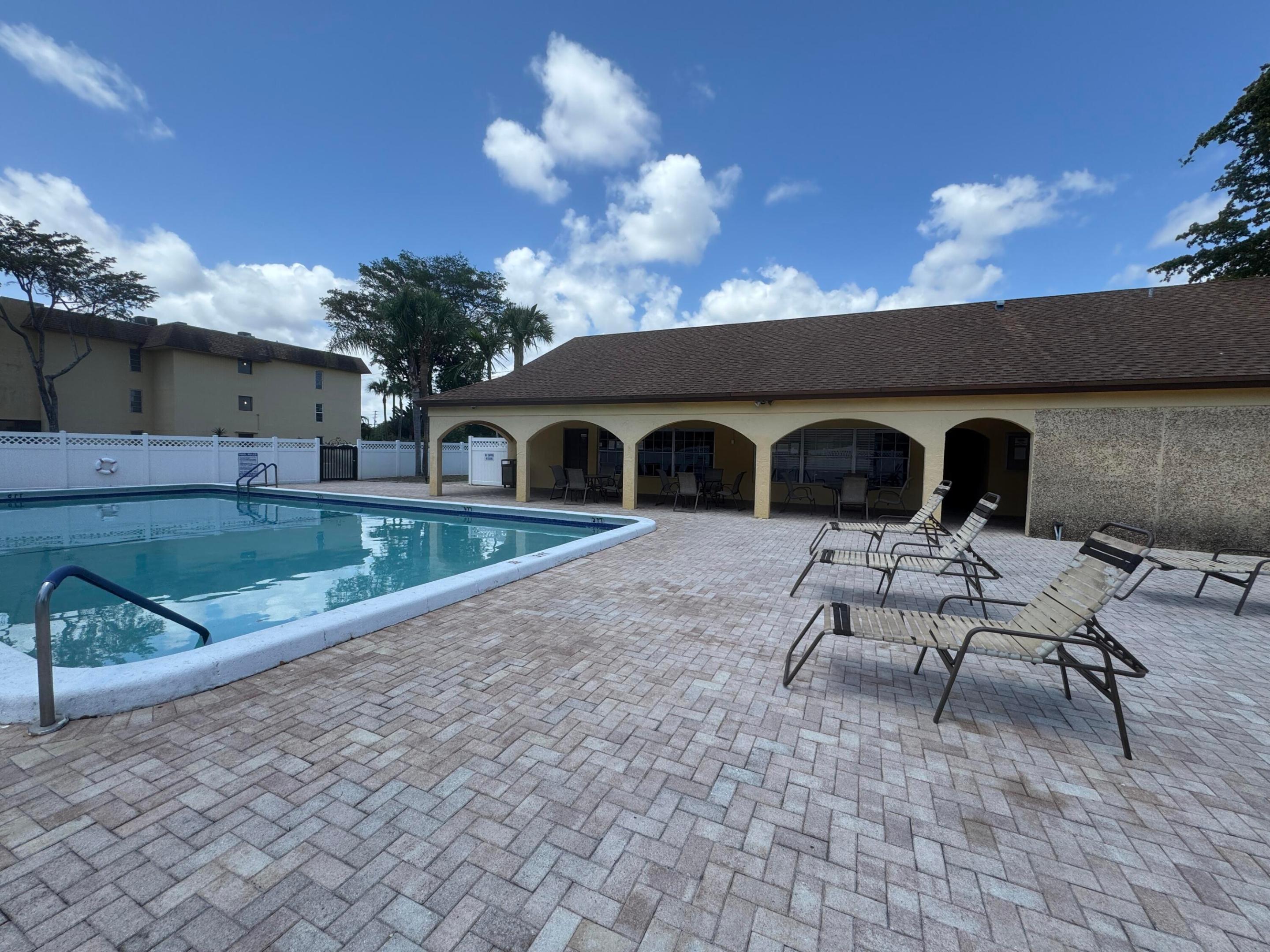 Casa Del Rio Condo - Residential Lease